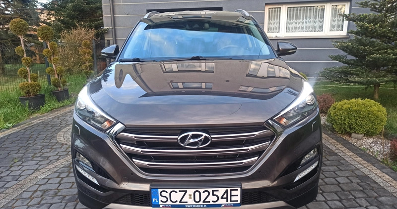 Hyundai Tucson cena 71900 przebieg: 77700, rok produkcji 2016 z Łask małe 596